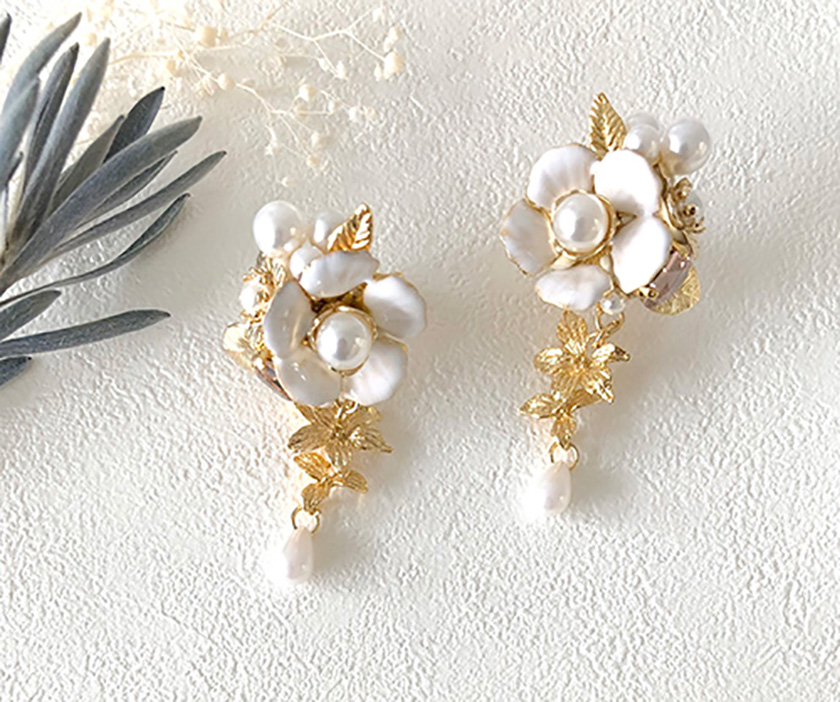 桜一花先生 12 15 日 アーネストインラブ より セシリィのイヤーアクセサリー Kiwaseisakujo